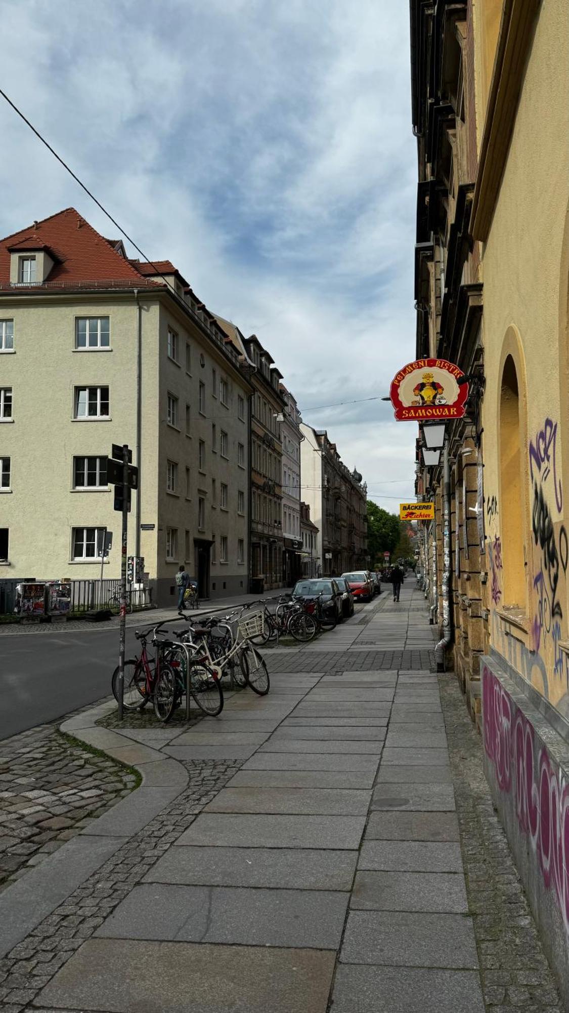Noy'Z In Der Belebten Neustadt Dresda Esterno foto